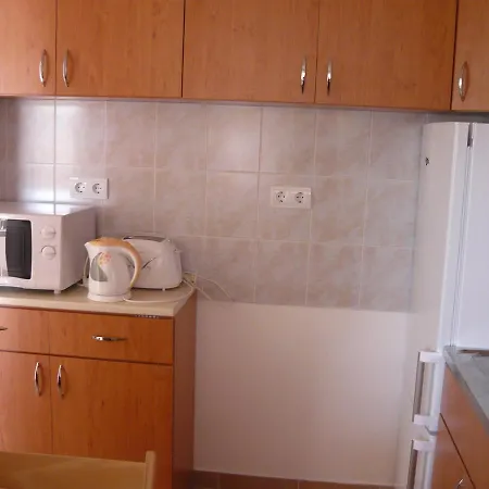 Apartment Keresztmama Haza
